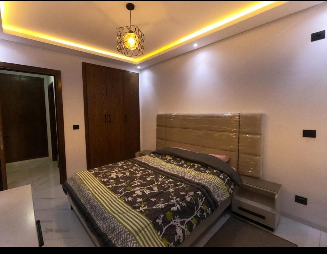 Luxury 67 Tunis